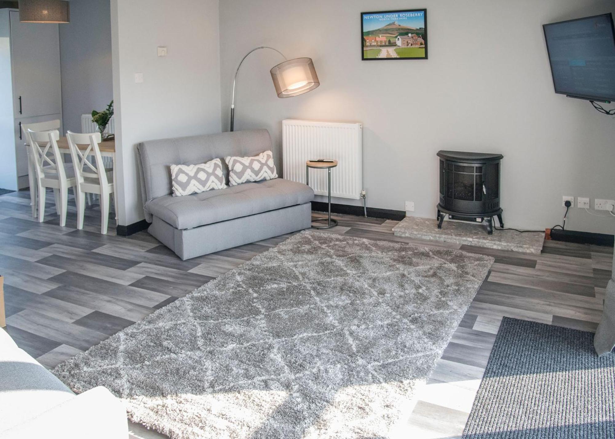 White Rose Country Cottages Thormanby المظهر الخارجي الصورة